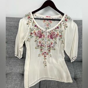 Beige embroidered Johnny Was blouse